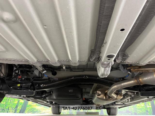 Toyota VOXY 2023-11 8813123-18