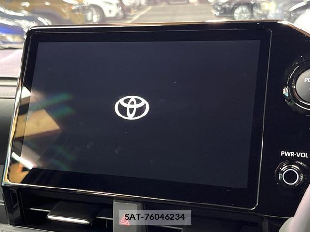 Toyota VOXY 2026-08 8813158-2