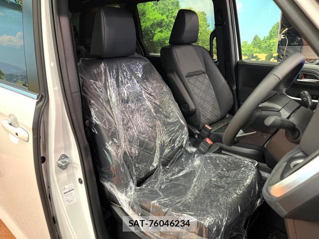 Toyota VOXY 2026-08 8813158-9