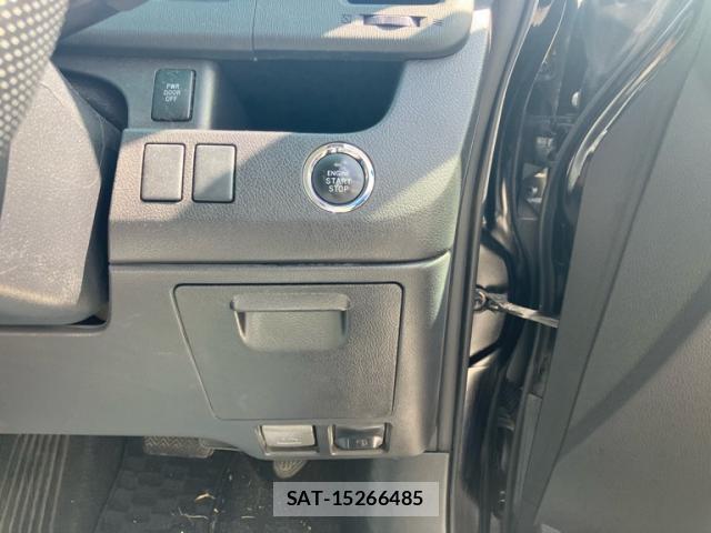 Toyota VOXY 2012-06 8813264-12