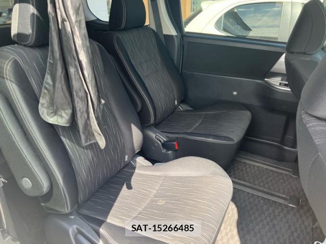 Toyota VOXY 2012-06 8813264-8