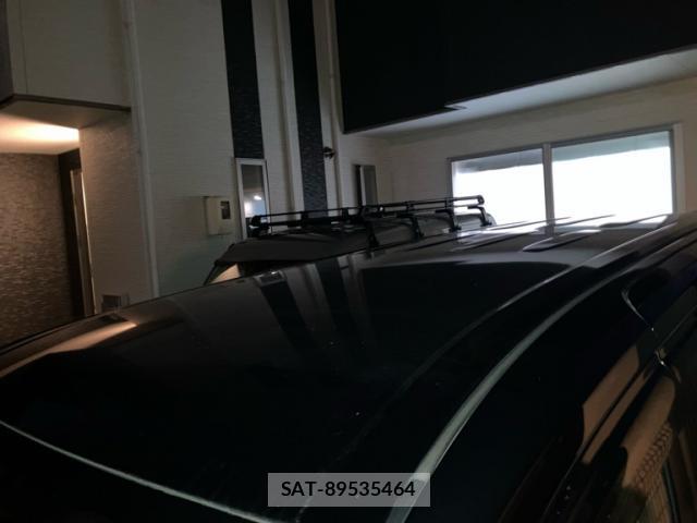 Toyota VOXY 2015-06 8813339-6