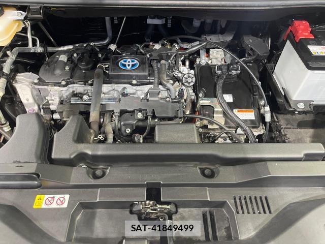 Toyota VOXY 2024-11 8813439-17