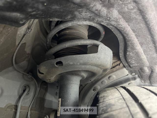 Toyota VOXY 2024-11 8813439-19