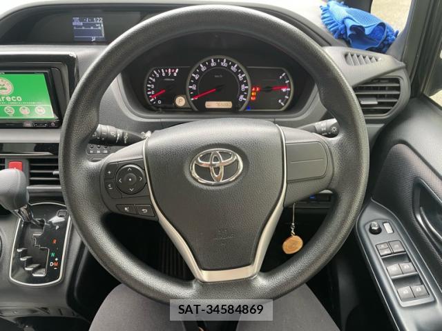 Toyota VOXY 2017-02 8813500-8