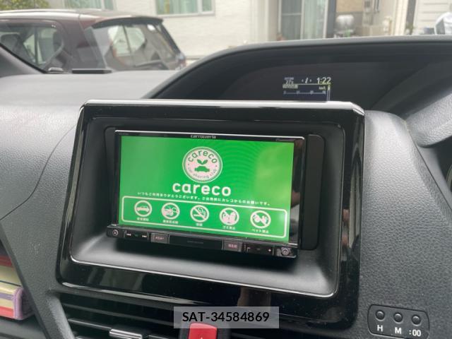 Toyota VOXY 2017-02 8813500-9