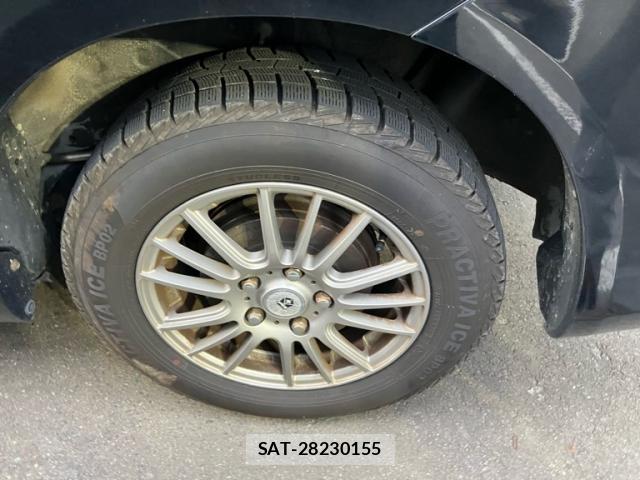 Toyota VOXY 2009-10 8813532-5