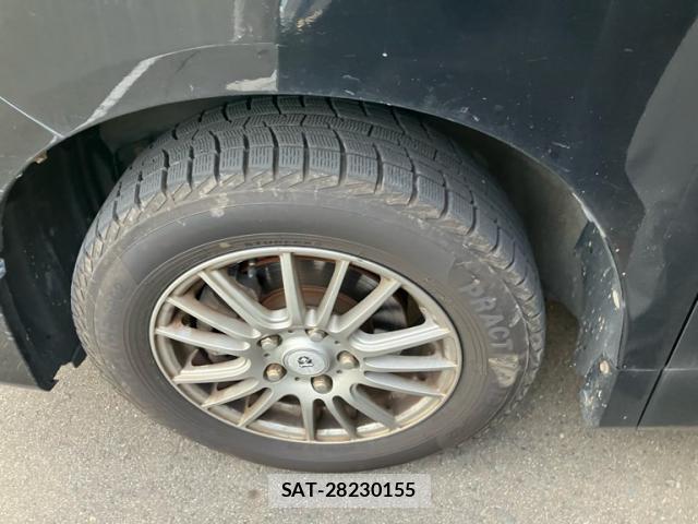 Toyota VOXY 2009-10 8813532-7