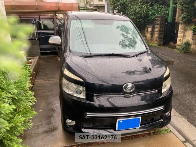 Toyota VOXY 2009-09 8813534-1