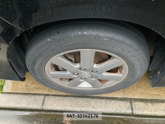 Toyota VOXY 2009-09 8813534-2