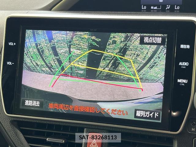 Toyota VOXY 2018-10 8814060-4