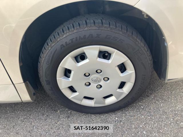 Toyota VOXY 2011-10 8814170-12
