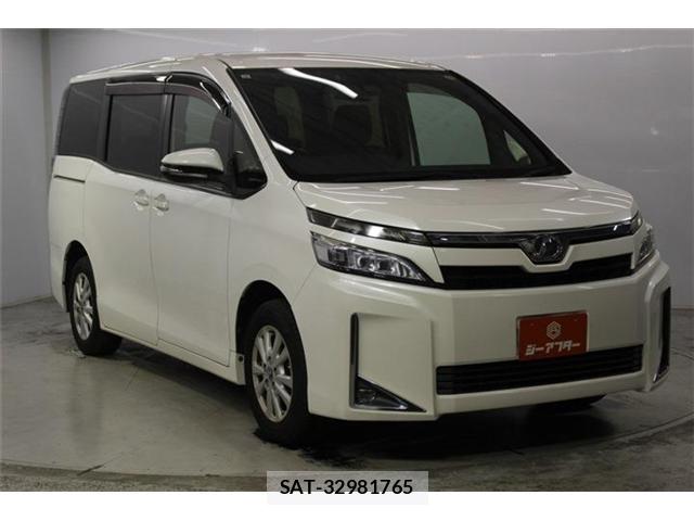 Toyota VOXY 2017-10 8814332-2