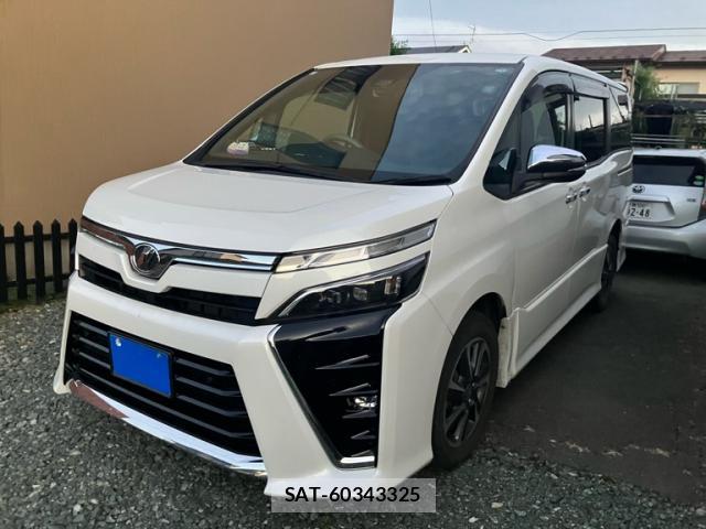 Toyota VOXY 2019-09 8814442-1