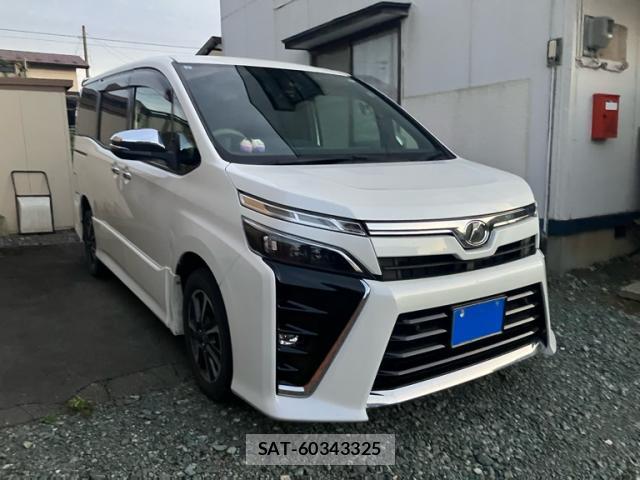 Toyota VOXY 2019-09 8814442-2