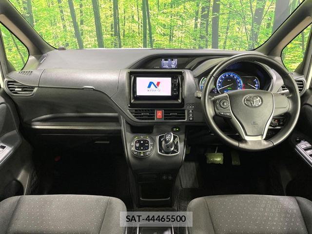 Toyota VOXY 2015-09 8814447-1