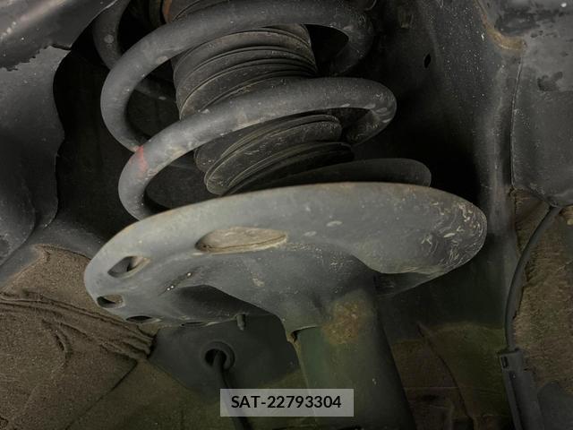 Toyota VOXY 2018-09 8814679-19