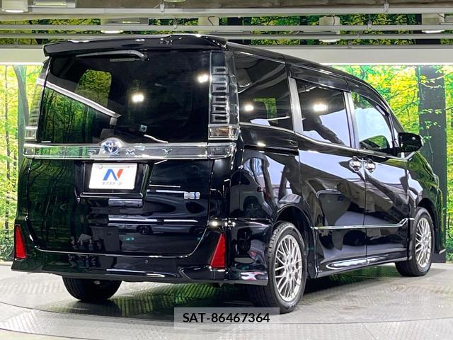 Toyota VOXY 2021-12 8814733-17