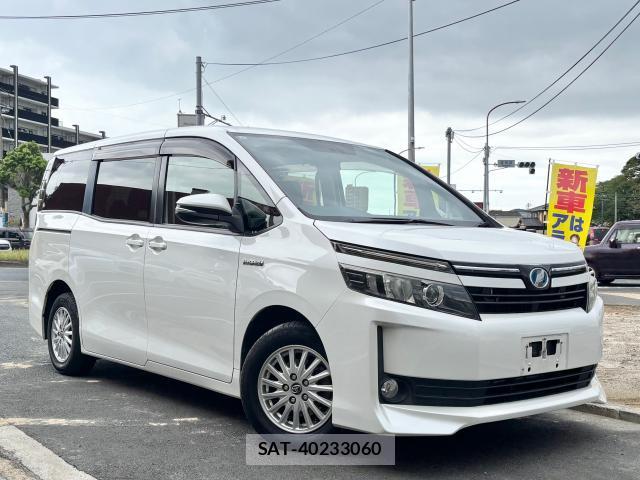 Toyota VOXY 2015-09 8815148-0