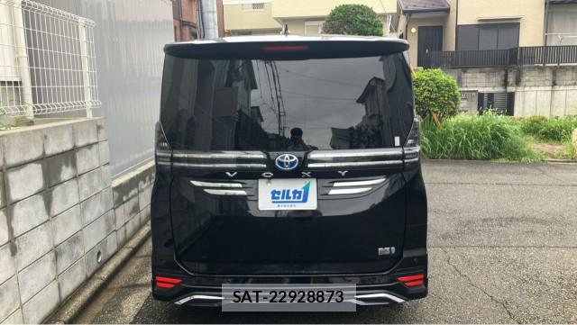 Toyota VOXY 2024-03 8815472-1