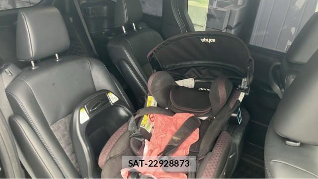 Toyota VOXY 2024-03 8815472-6