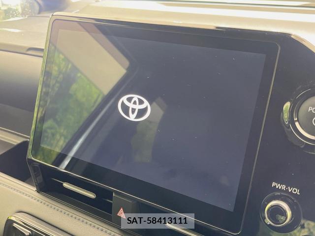 Toyota VOXY 2024-02 8815919-2