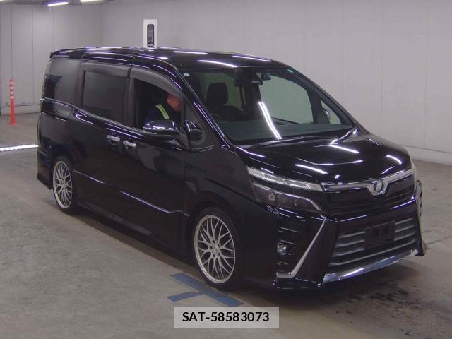 Toyota VOXY 2018-11 8816026-0