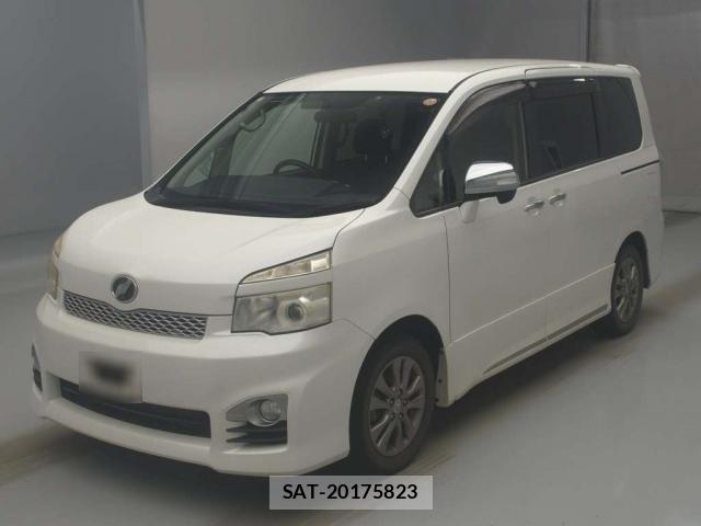 Toyota VOXY 2012-01 8816313-1