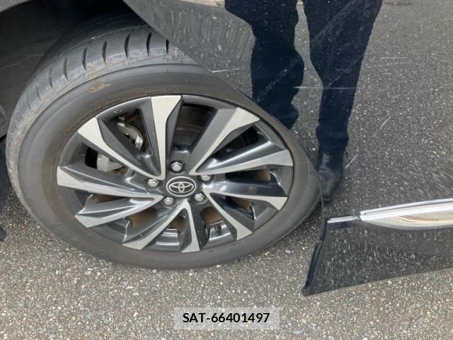 Toyota VOXY 2022-01 8816371-7