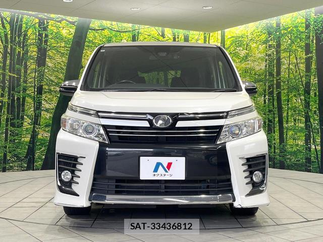 Toyota VOXY 2016-01 8816490-13