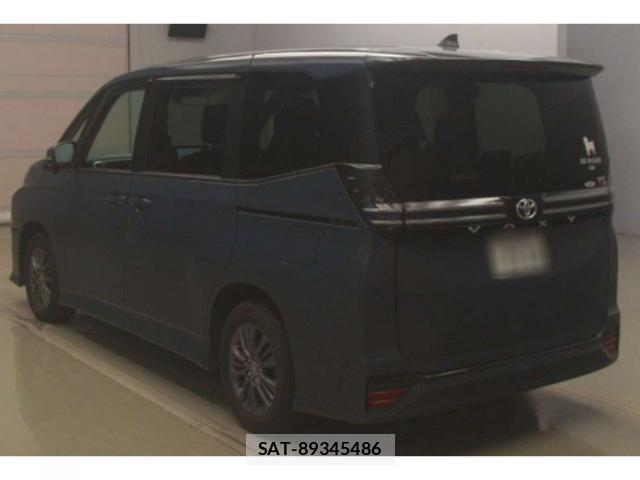 Toyota VOXY 2023-07 8816538-3
