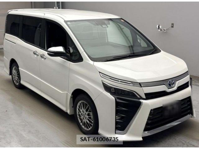 Toyota VOXY 2021-12 8816623-0