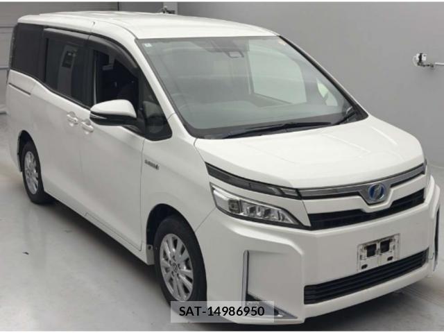 Toyota VOXY 2018-06 8816765-0