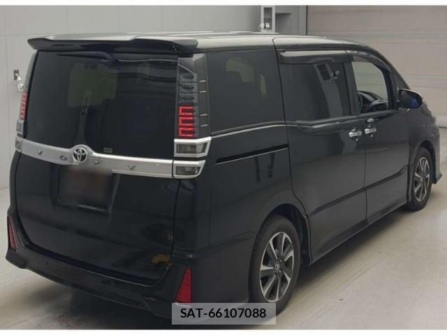 Toyota VOXY 2021-12 8816914-1