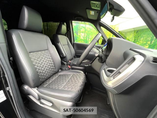 Toyota VOXY 2023-08 8816976-6