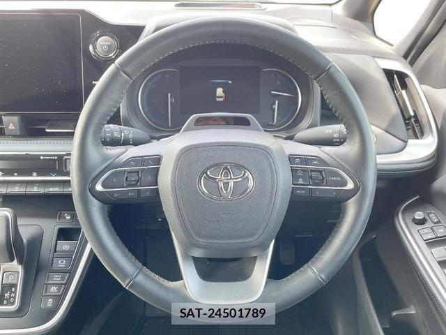 Toyota VOXY 2024-02 8817187-11