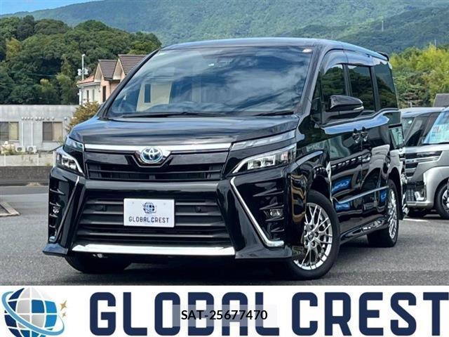 Toyota VOXY 2020-10 8817203-0