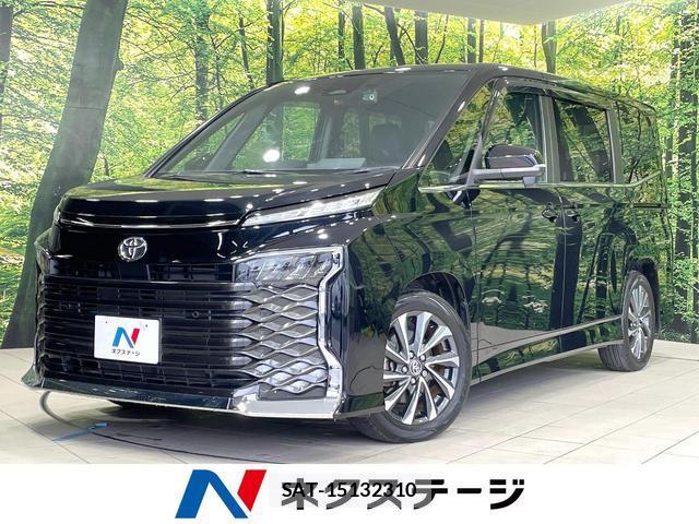 Toyota VOXY 2023-10 8817243-0