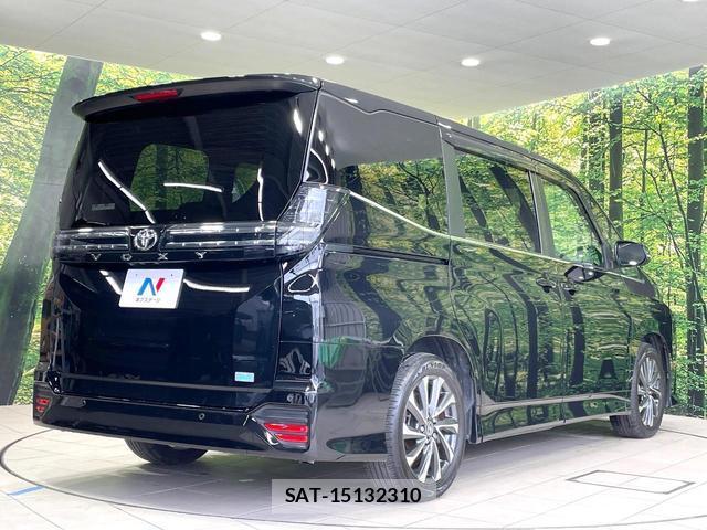 Toyota VOXY 2023-10 8817243-17