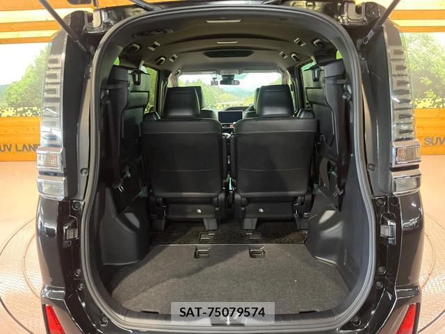 Toyota VOXY 2020-12 8817365-10