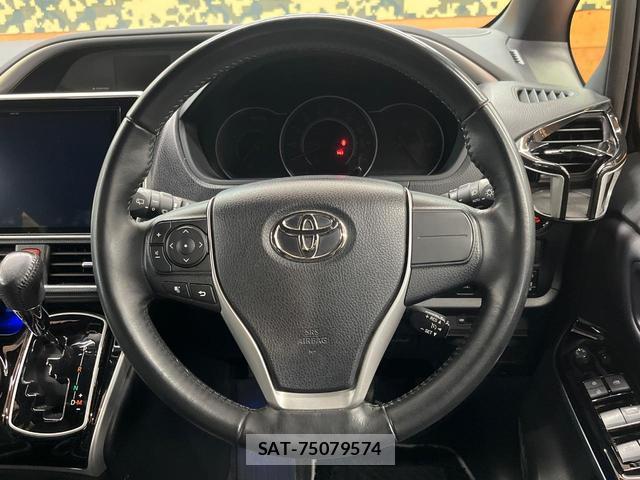 Toyota VOXY 2020-12 8817365-11