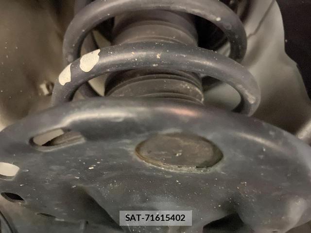 Toyota VOXY 2019-08 8817369-19