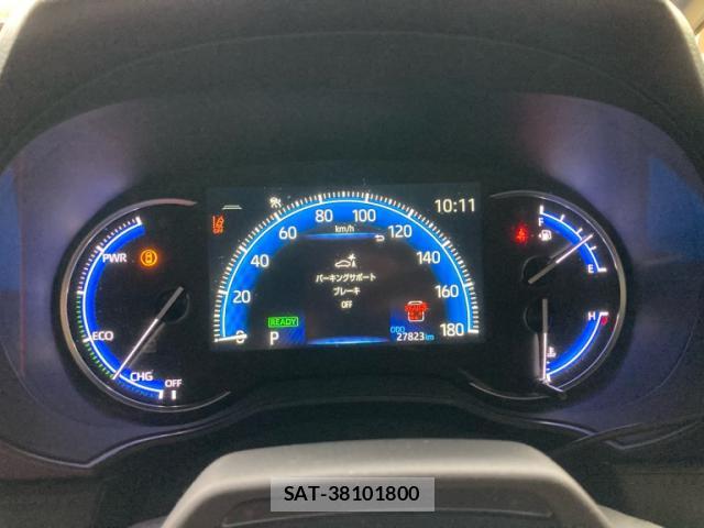 Toyota VOXY 2022-10 8817406-9
