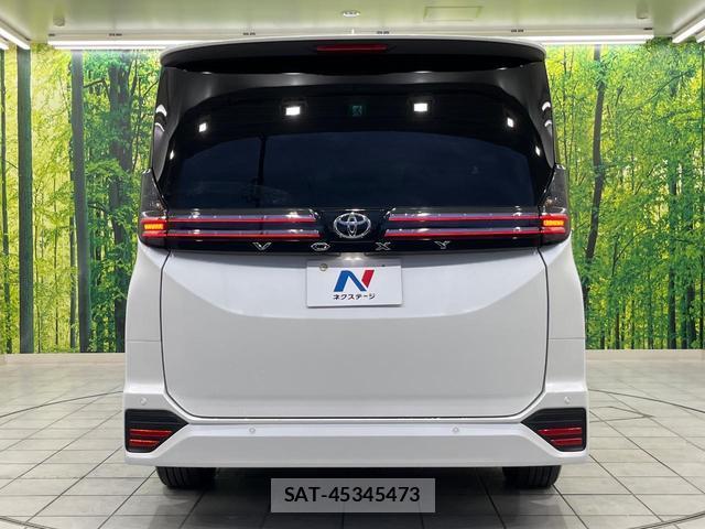 Toyota VOXY 2024-11 8817496-15