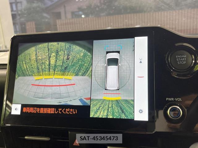Toyota VOXY 2024-11 8817496-4