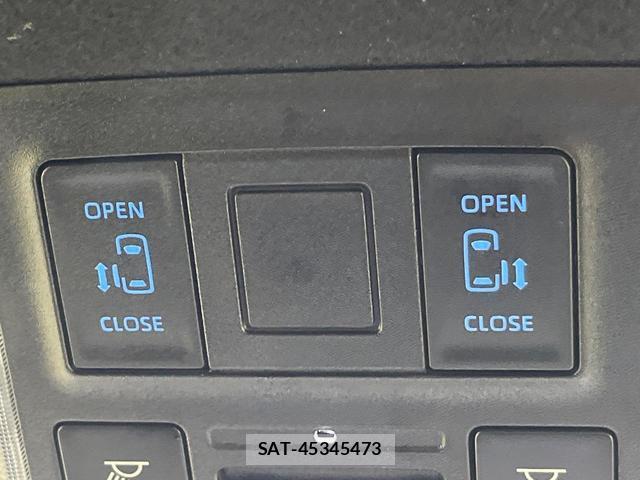 Toyota VOXY 2024-11 8817496-5