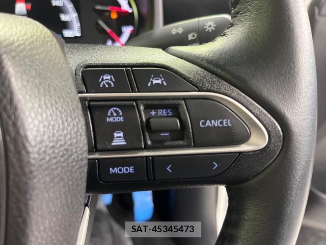 Toyota VOXY 2024-11 8817496-6