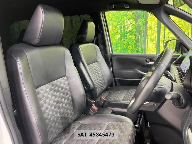 Toyota VOXY 2024-11 8817496-7