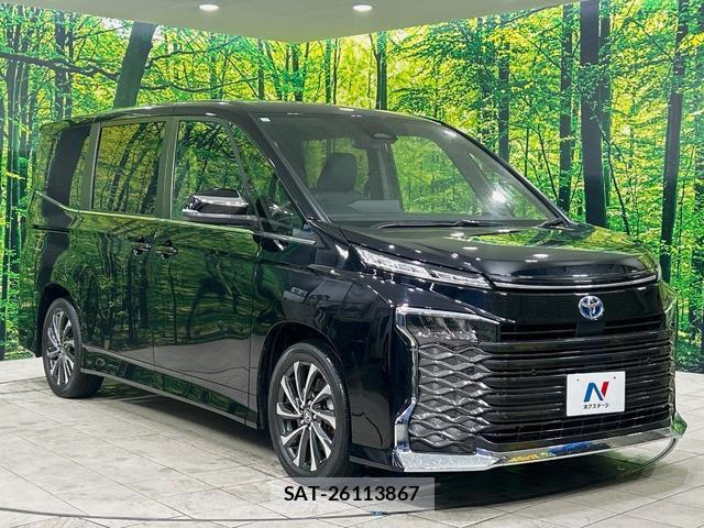 Toyota VOXY 2023-11 8817589-16