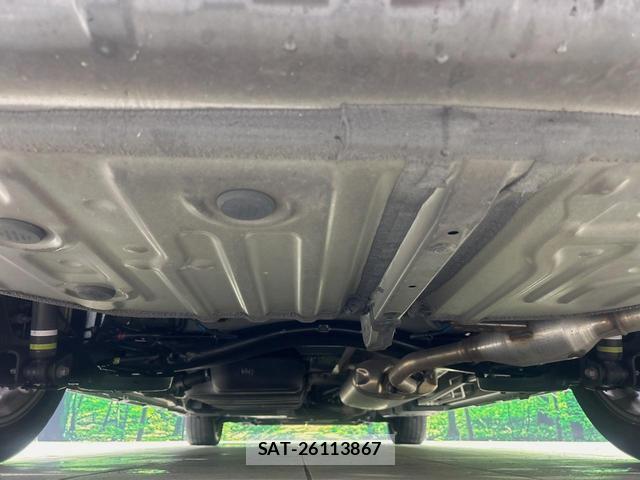 Toyota VOXY 2023-11 8817589-19